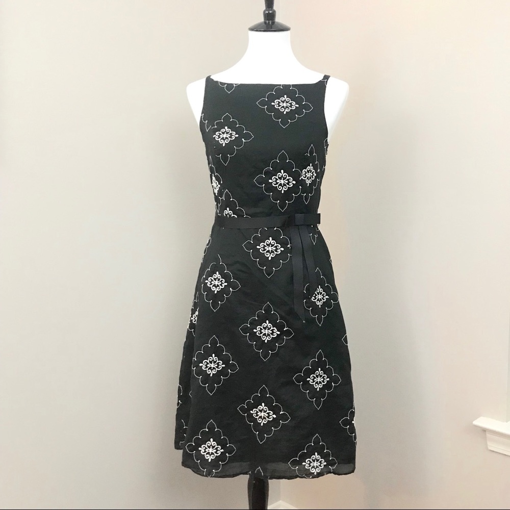 Shelli Segal vintage black dress with white